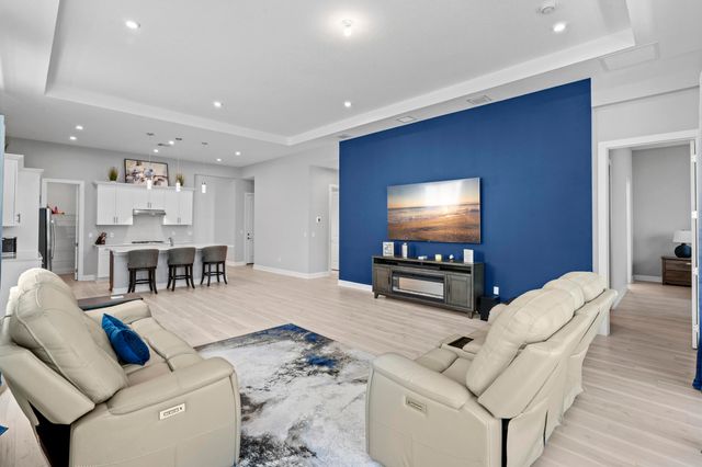 2752 SE Ashfield Drive, Port St. Lucie, Port St Lucie, FL 34984