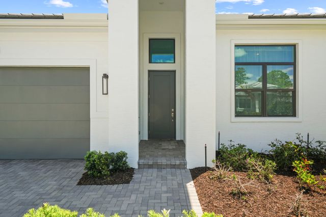 2752 SE Ashfield Drive, Port St. Lucie, Port St Lucie, FL 34984