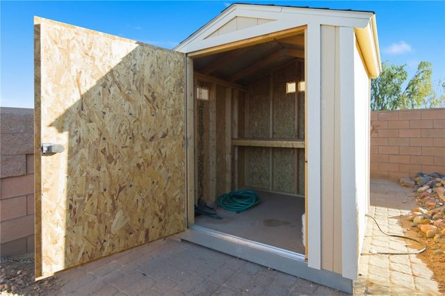 4690 S Lindero Drive, Fort Mohave, AZ 86426