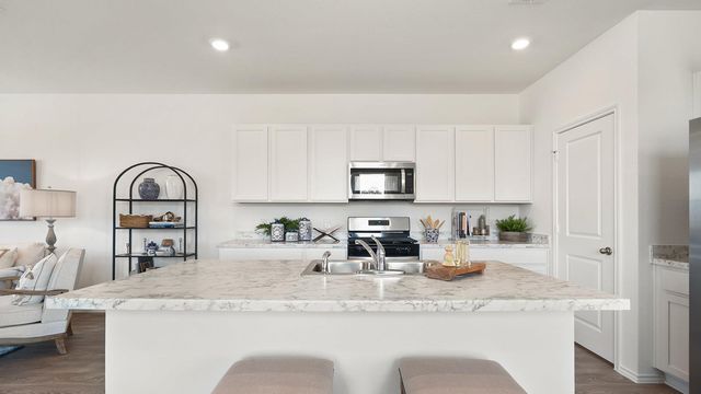 206 CONSTANZA TRL, Bastrop, TX 78602