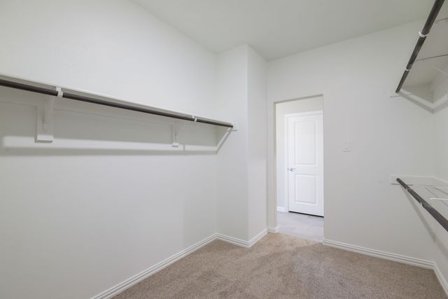 811 Easthill Drive, Princeton, TX 75071