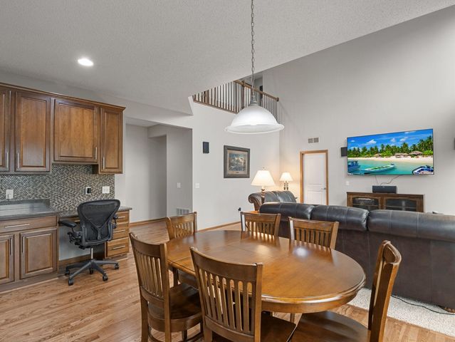 5475 Trailhead Lane SE, Prior Lake, MN 55372