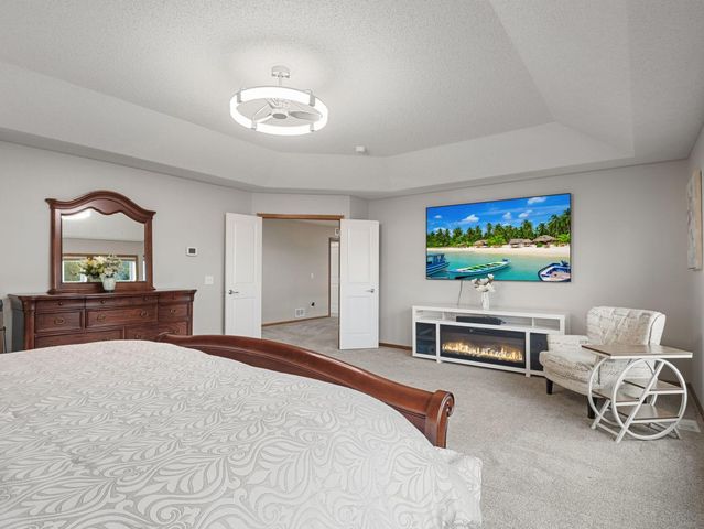 5475 Trailhead Lane SE, Prior Lake, MN 55372