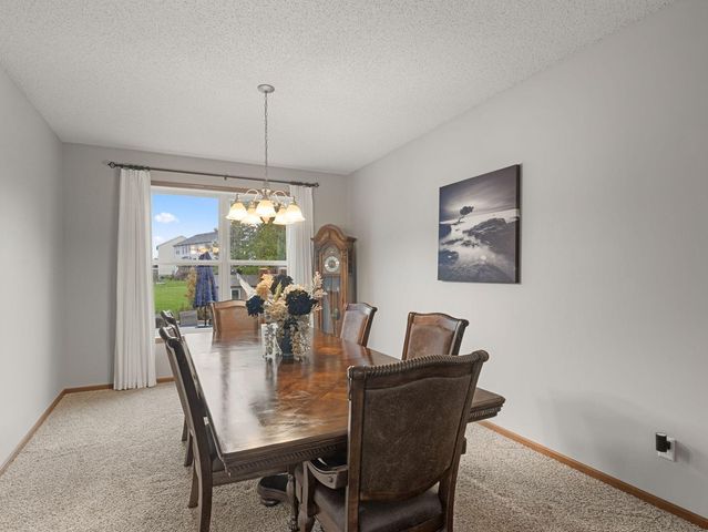 5475 Trailhead Lane SE, Prior Lake, MN 55372