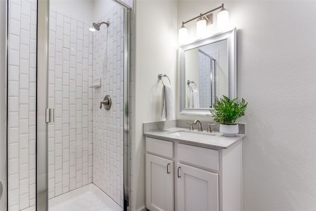 1320 Palm Springs Lane, Dallas, TX 75204