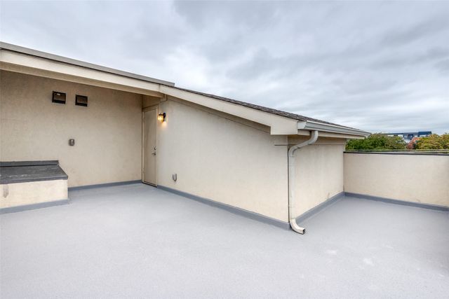 1320 Palm Springs Lane, Dallas, TX 75204