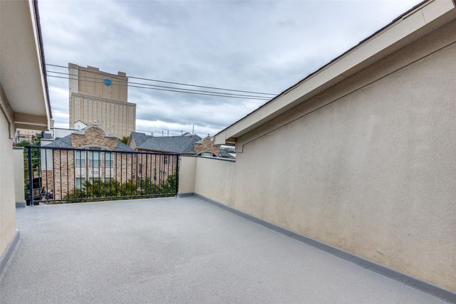 1320 Palm Springs Lane, Dallas, TX 75204