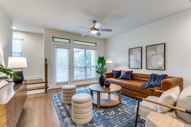 1320 Palm Springs Lane, Dallas, TX 75204