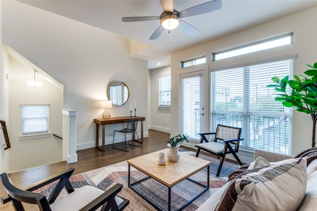 1320 Palm Springs Lane, Dallas, TX 75204