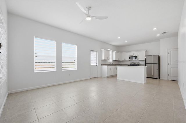 2504 PEONY PL, Lake Hamilton, FL 33851
