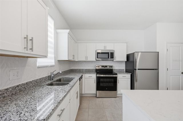 2504 PEONY PL, Lake Hamilton, FL 33851