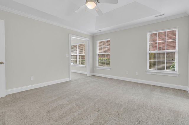 8618 Woodland Walk, North Charleston, SC 29420