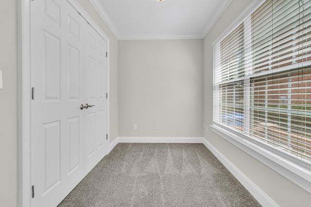 8618 Woodland Walk, North Charleston, SC 29420