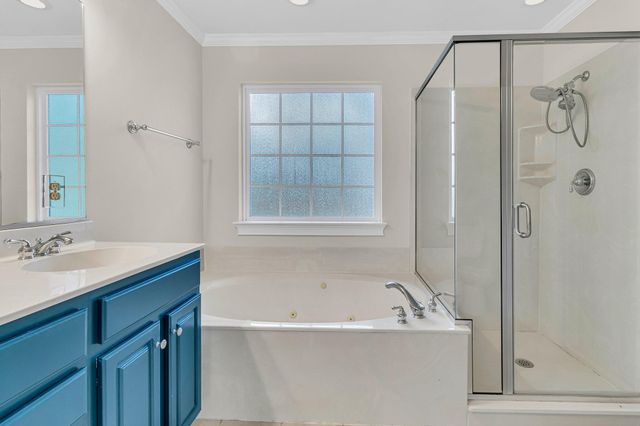 8618 Woodland Walk, North Charleston, SC 29420