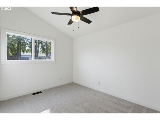 5985 Sw 198TH Ave, Beaverton, OR 97078