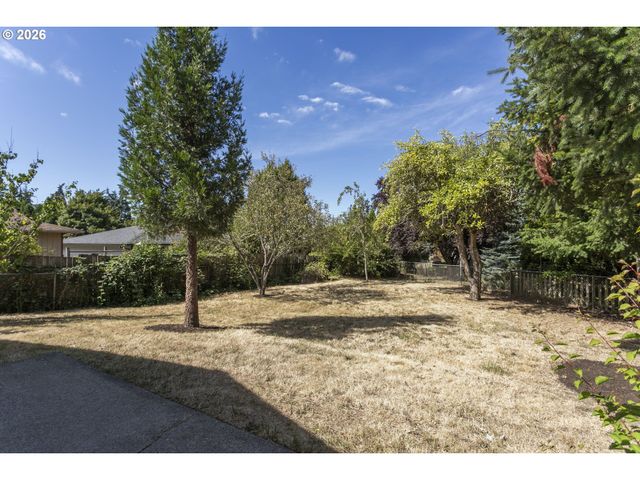 5985 Sw 198TH Ave, Beaverton, OR 97078