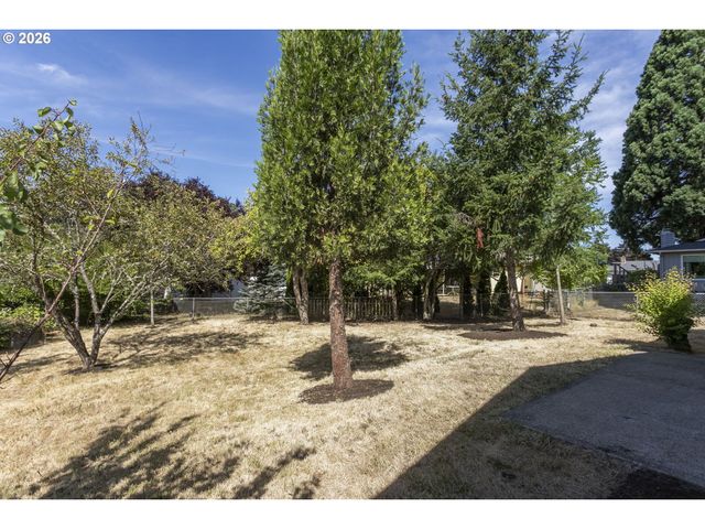 5985 Sw 198TH Ave, Beaverton, OR 97078