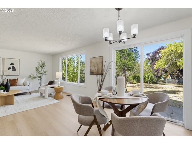 5985 Sw 198TH Ave, Beaverton, OR 97078