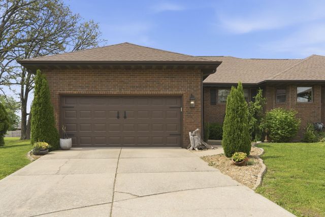 653 S Woodbridge Court, Nixa, MO 65714