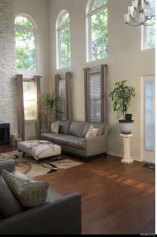 41772 E Glade Road W 41, Canton Charter Township, MI 48187