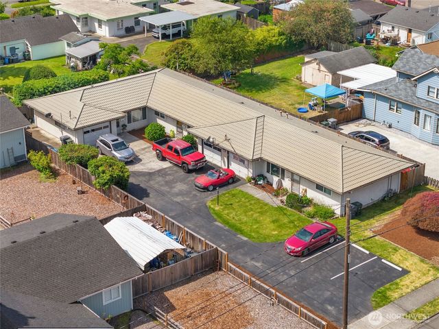 1010 W Pioneer, Puyallup, WA 98371