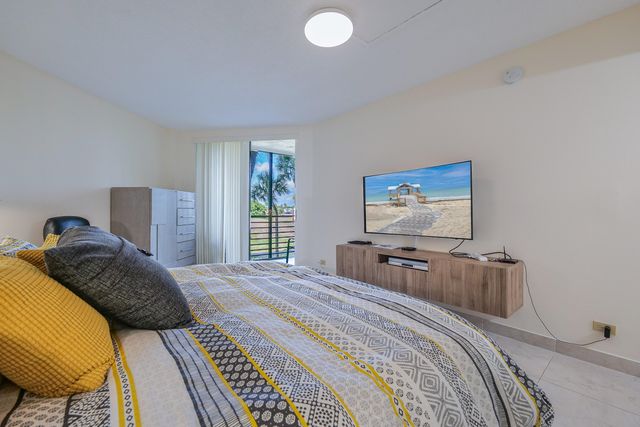 7100 Radice Court 204, Lauderhill, FL 33319