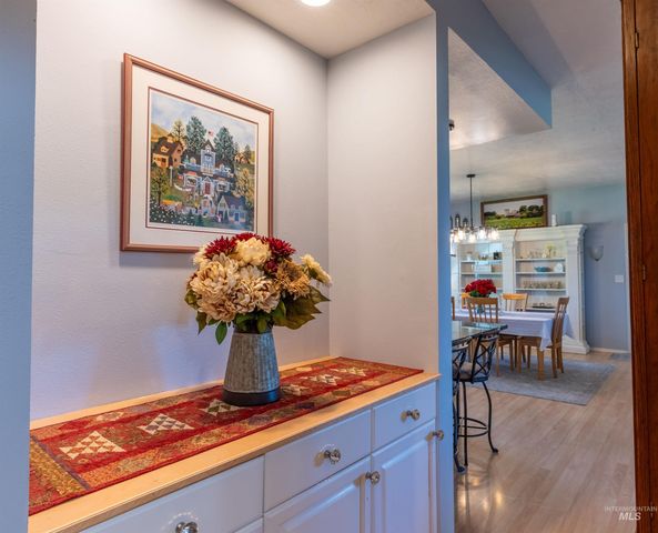 2 E 500 S, Jerome, ID 83338