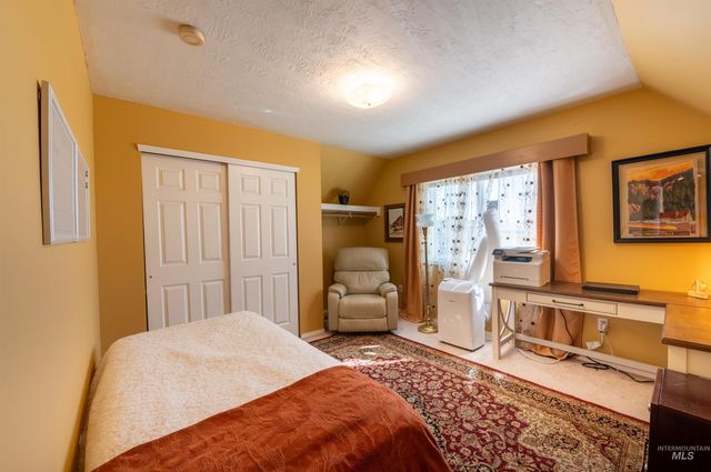 2 E 500 S, Jerome, ID 83338