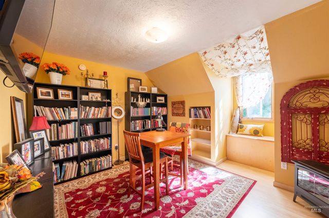 2 E 500 S, Jerome, ID 83338