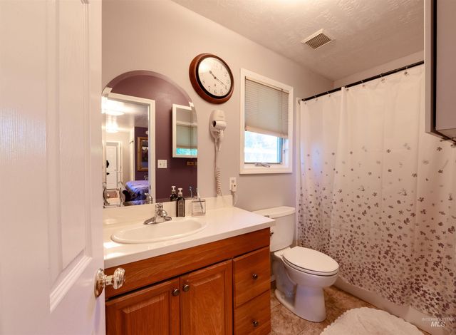 2 E 500 S, Jerome, ID 83338