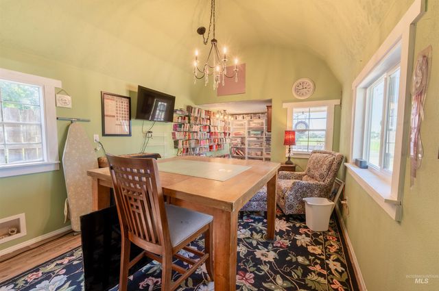 2 E 500 S, Jerome, ID 83338