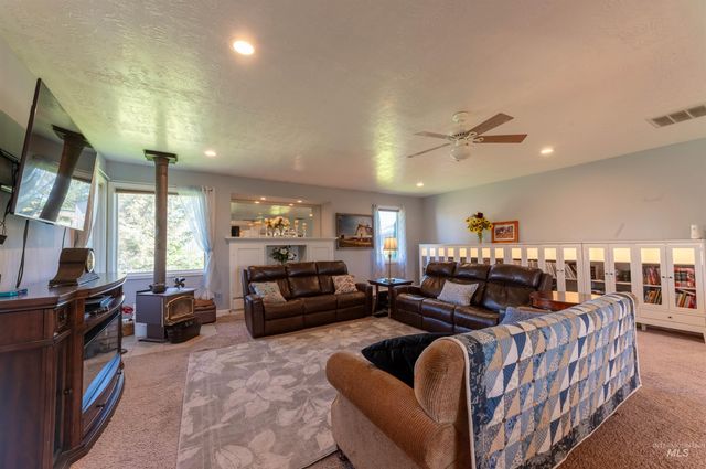 2 E 500 S, Jerome, ID 83338