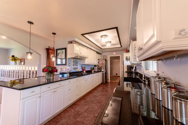 2 E 500 S, Jerome, ID 83338