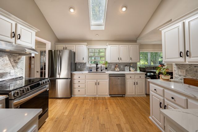 1539 Liberty Ln, Gallatin, TN 37066