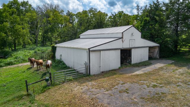 1539 Liberty Ln, Gallatin, TN 37066