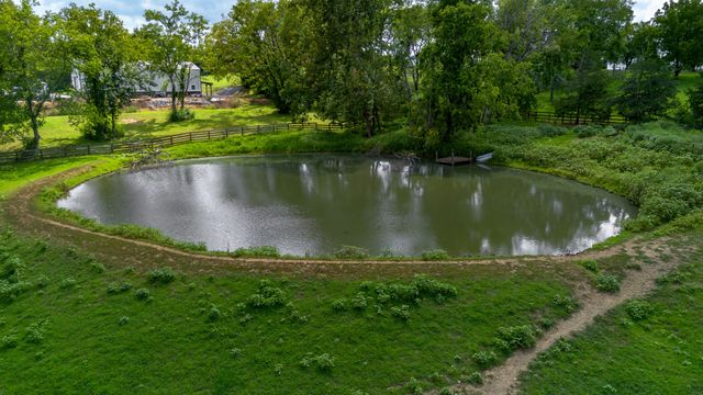 1539 Liberty Ln, Gallatin, TN 37066