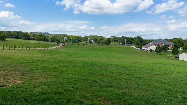 1539 Liberty Ln, Gallatin, TN 37066