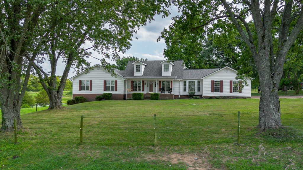 1539 Liberty Ln, Gallatin, TN 37066