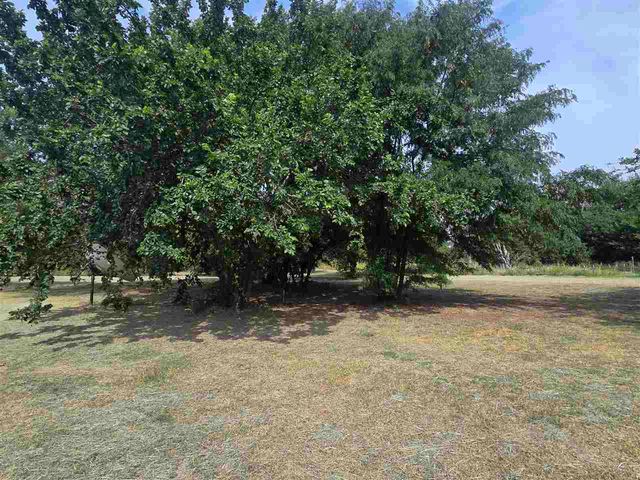 115 N Crater Creek Rd, Cache, OK 73527