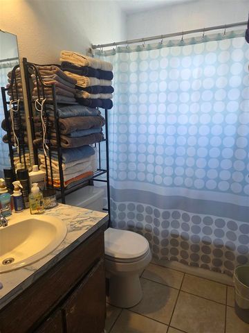 115 N Crater Creek Rd, Cache, OK 73527