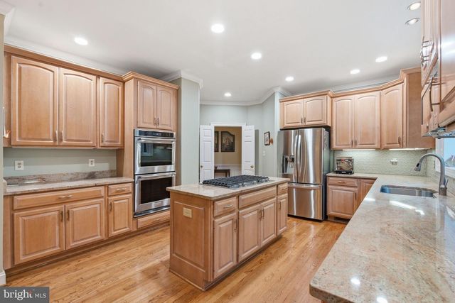3705 LINDA LN, Annandale, VA 22003