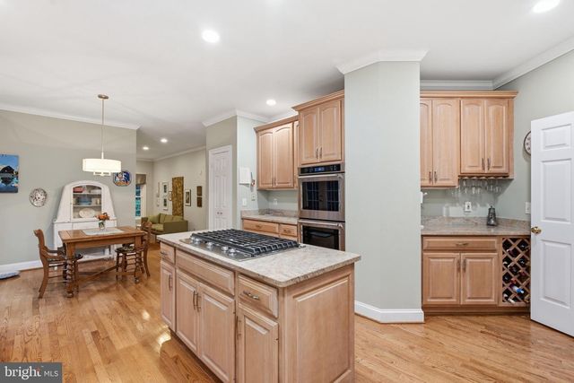 3705 LINDA LN, Annandale, VA 22003