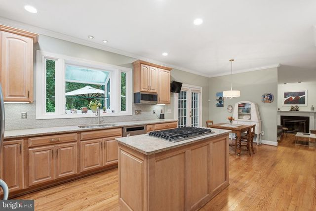 3705 LINDA LN, Annandale, VA 22003