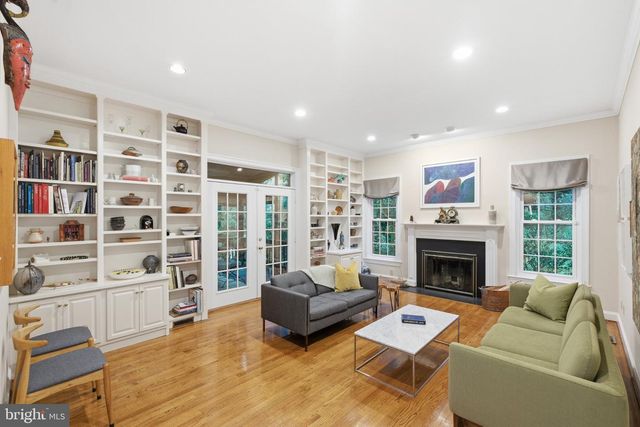 3705 LINDA LN, Annandale, VA 22003