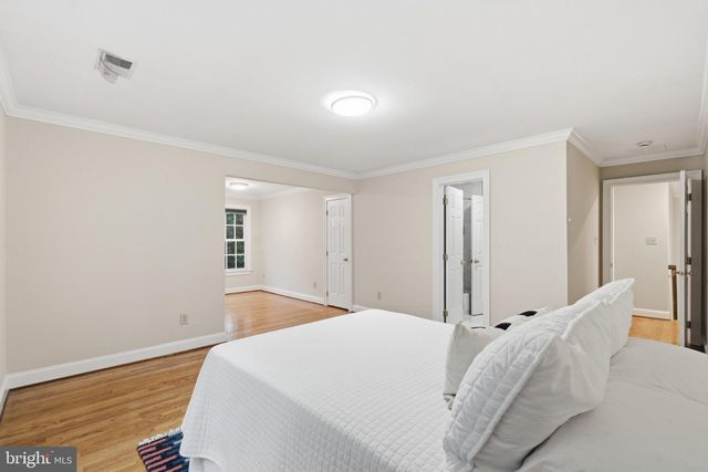3705 LINDA LN, Annandale, VA 22003