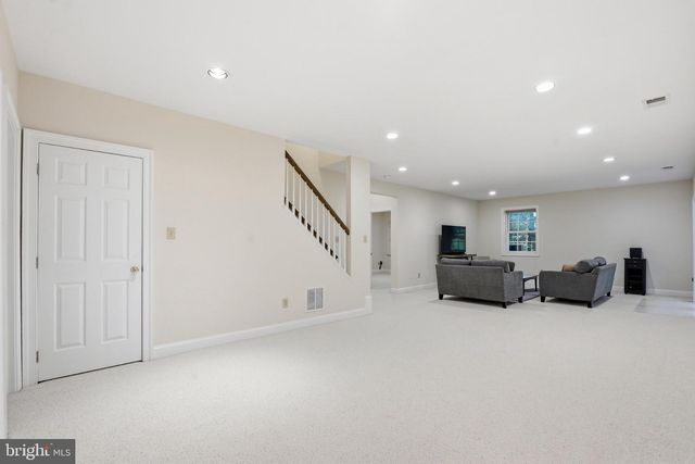 3705 LINDA LN, Annandale, VA 22003