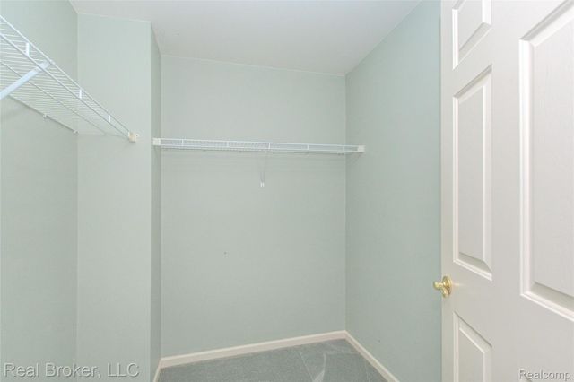 300 Avium Lane, Canton Charter Township, MI 48187