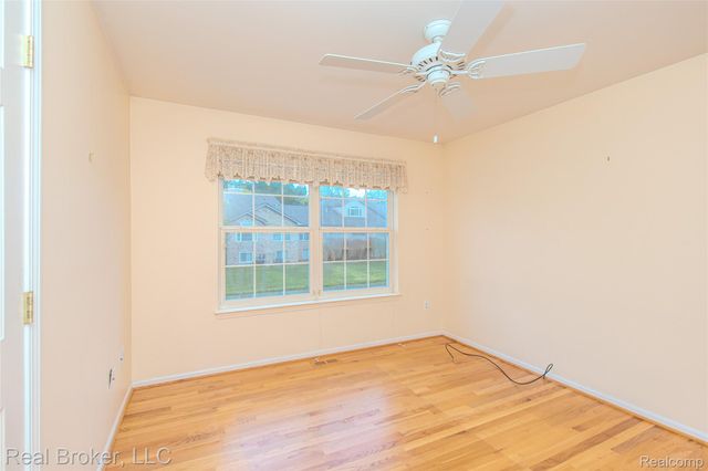 300 Avium Lane, Canton Charter Township, MI 48187