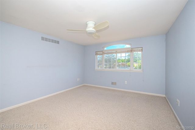 300 Avium Lane, Canton Charter Township, MI 48187