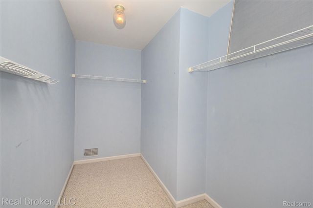 300 Avium Lane, Canton Charter Township, MI 48187